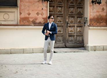 Áo Blazer Nam: Bí Quyết Mix & Match Chuẩn Trend Cho Phái Mạnh