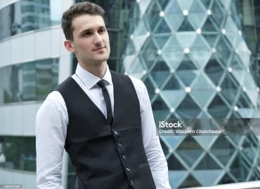 Áo Vest Nam – Biểu Tượng Thanh Lịch Và Thời Trang Phái Mạnh