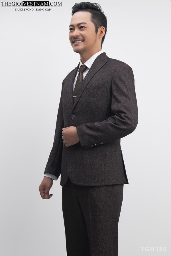 Bộ Suit Nâu Bố Vegoc Classic Fit TGH189 - hình 3