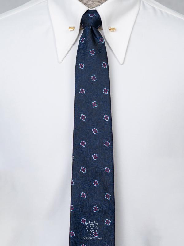 Cà Vạt xanh dương đậm phối hoa đỏ TGC374 - hình 1