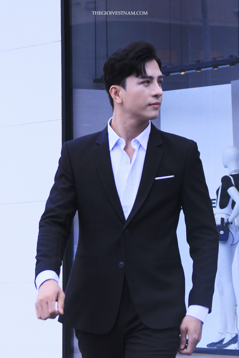 Áo vest nam phong cách Hàn Quốc trẻ trung