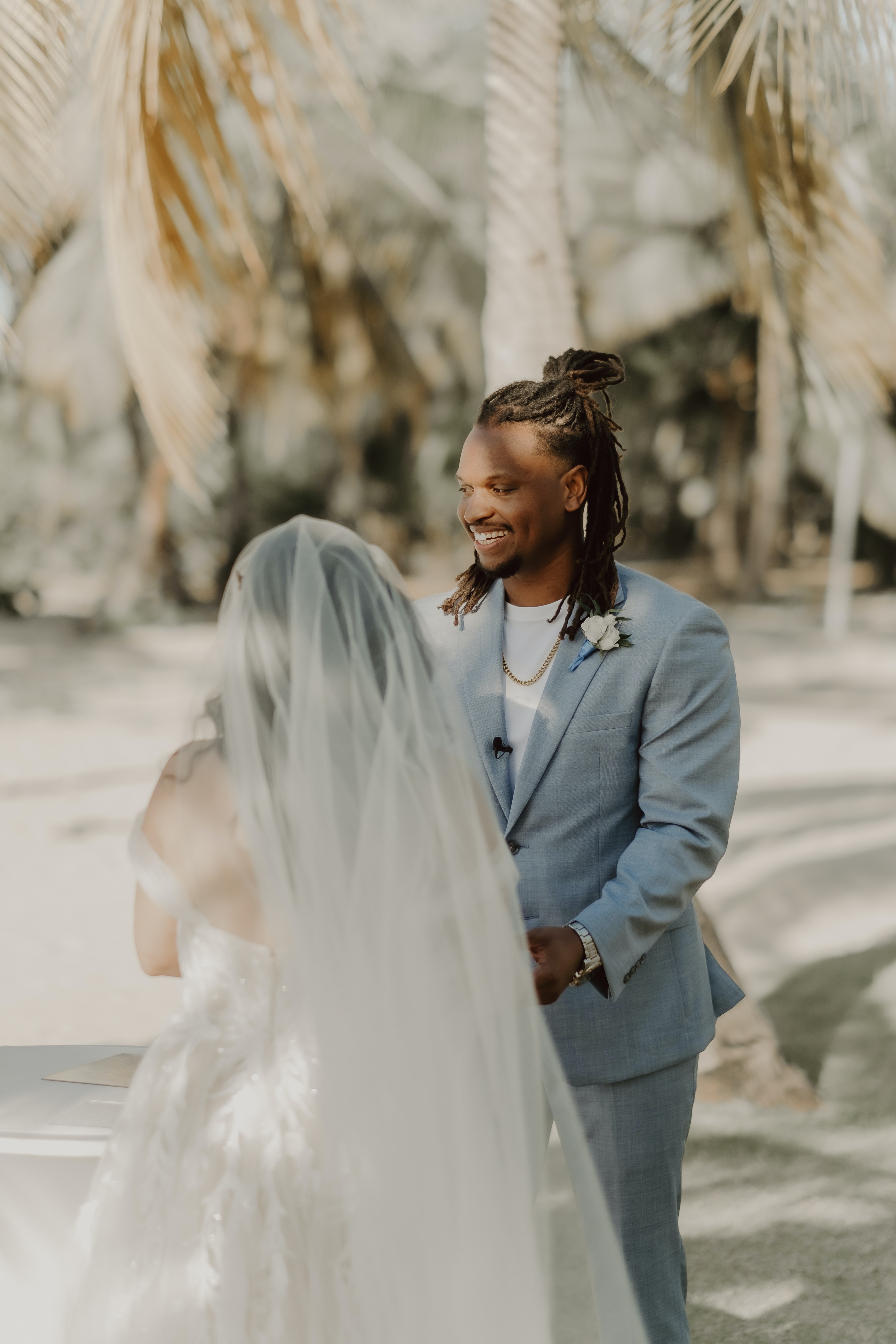 Kiểu dáng vest cưới single và double breasted