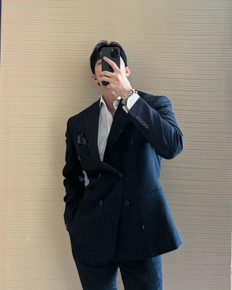 ảng màu vest nam Hàn Quốc từ pastel đến navy trầm