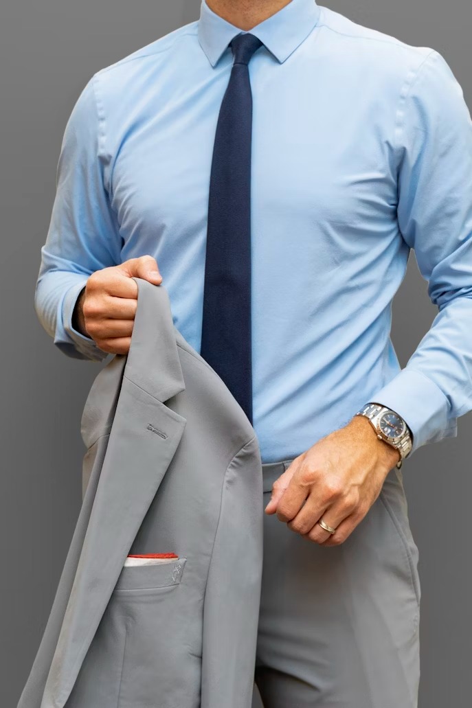 Cách chọn áo vest cho nam thấp giúp tôn dáng và ăn gian chiều cao